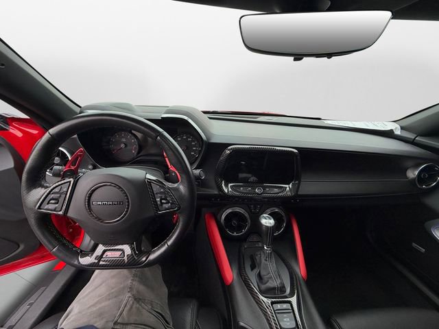 Used 2022 Chevrolet Camaro LT w/ RS Package image 10