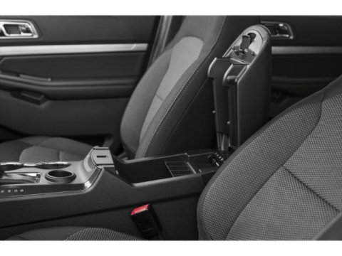 Used 2018 Ford Explorer XLT image 18