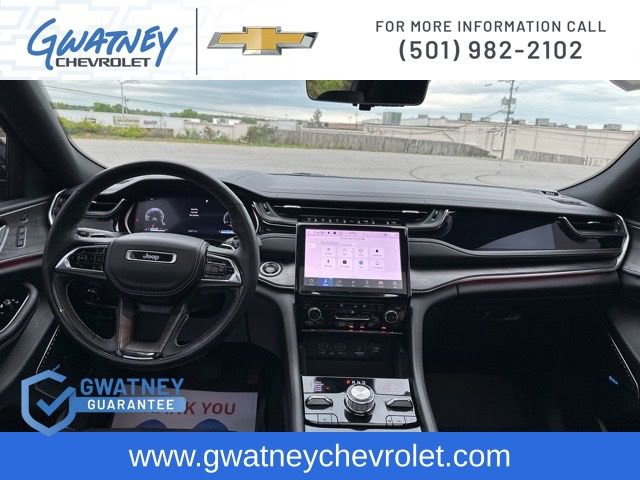 Used 2022 Jeep Grand Cherokee Overland w/ Adv Protech Group III AWD/4WD image 24