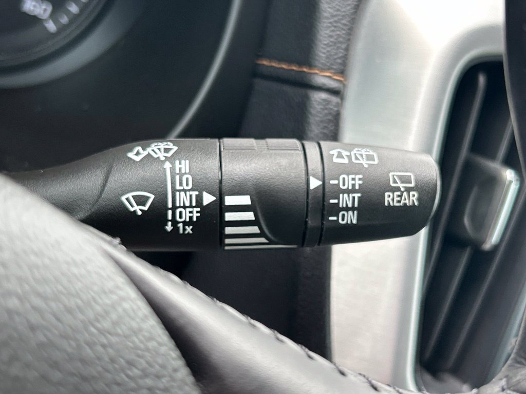 Used 2021 GMC Terrain SLT w/ Infotainment Package II FWD image 31