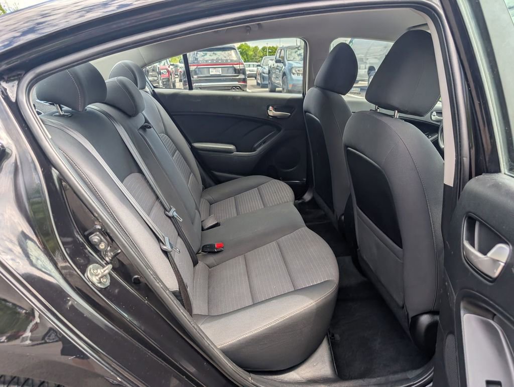 Used 2018 Kia Forte LX w/ LX Popular Package FWD image 18