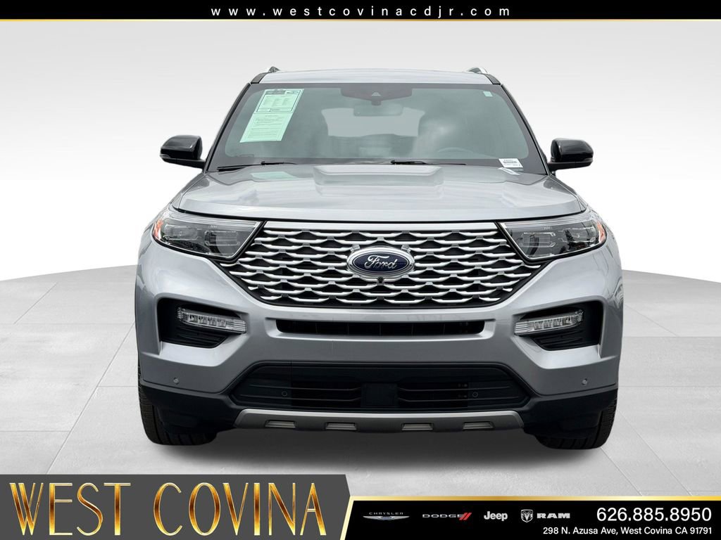 Used 2024 Ford Explorer Platinum w/ Technology Package AWD/4WD image 2
