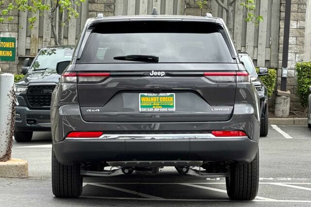New 2026 Jeep Grand Cherokee Laredo X AWD/4WD image 5