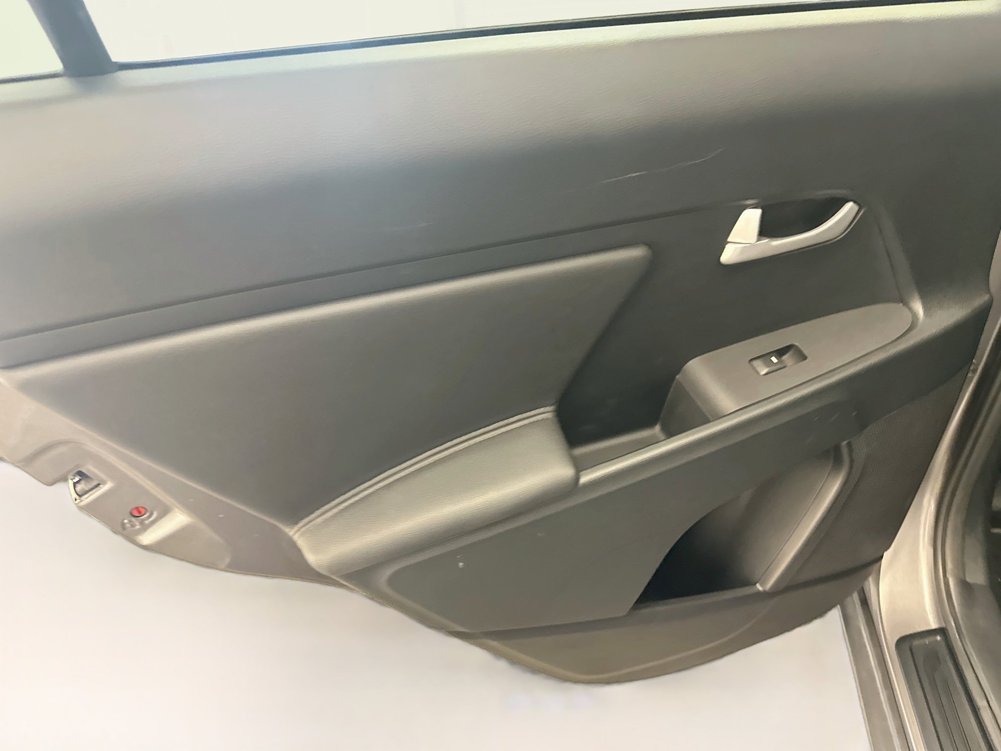 Used 2016 Kia Sportage LX AWD/4WD image 25