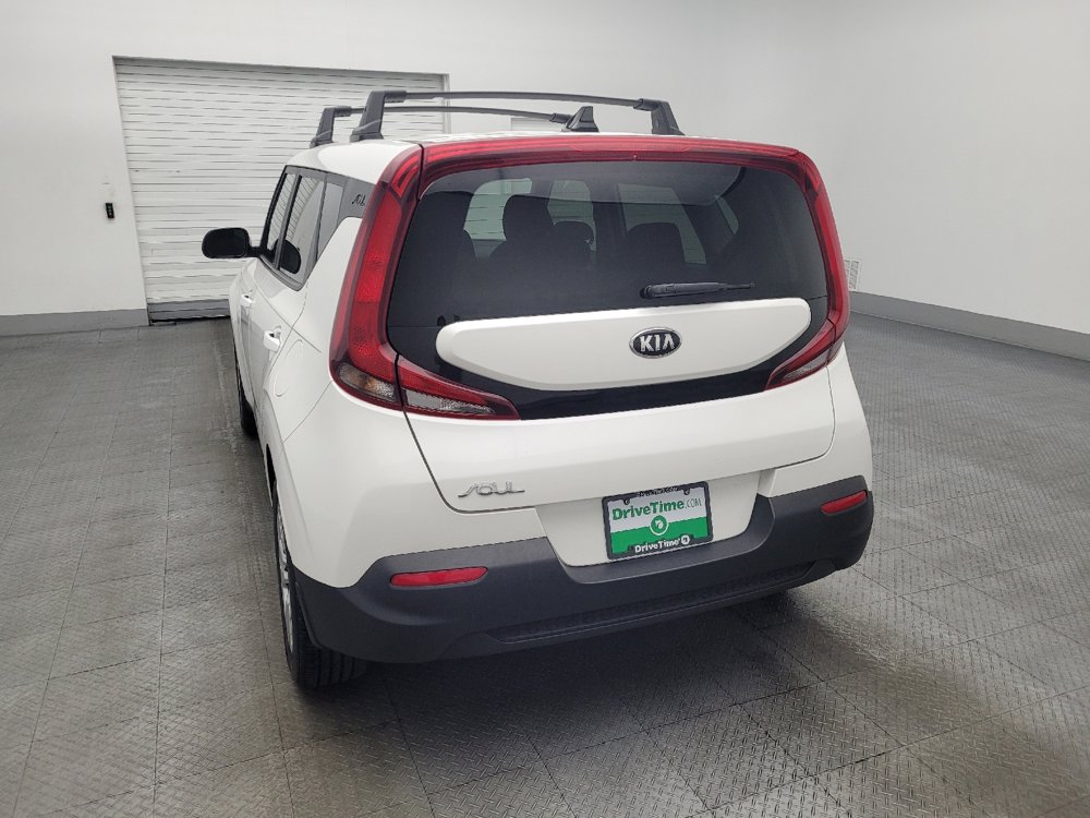Used 2021 Kia Soul LX image 6