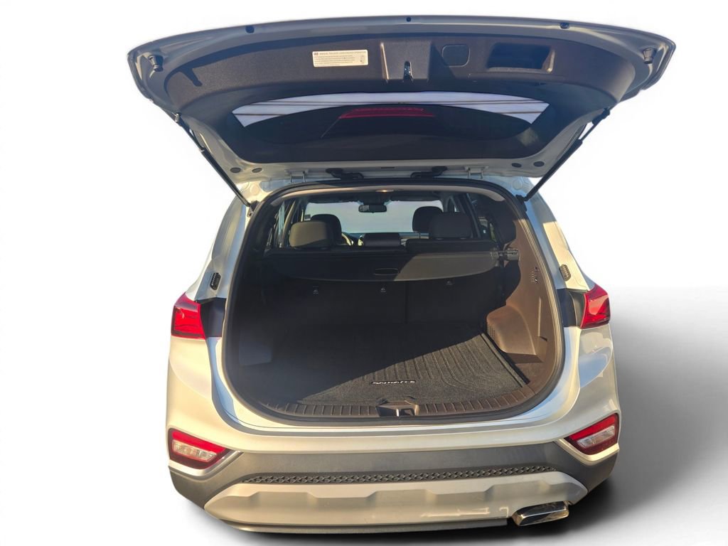 Used 2019 Hyundai Santa Fe SE FWD image 5