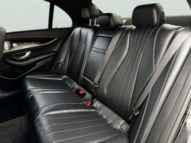 Used 2019 Mercedes-Benz E 300 w/ Premium 1 Package image 36