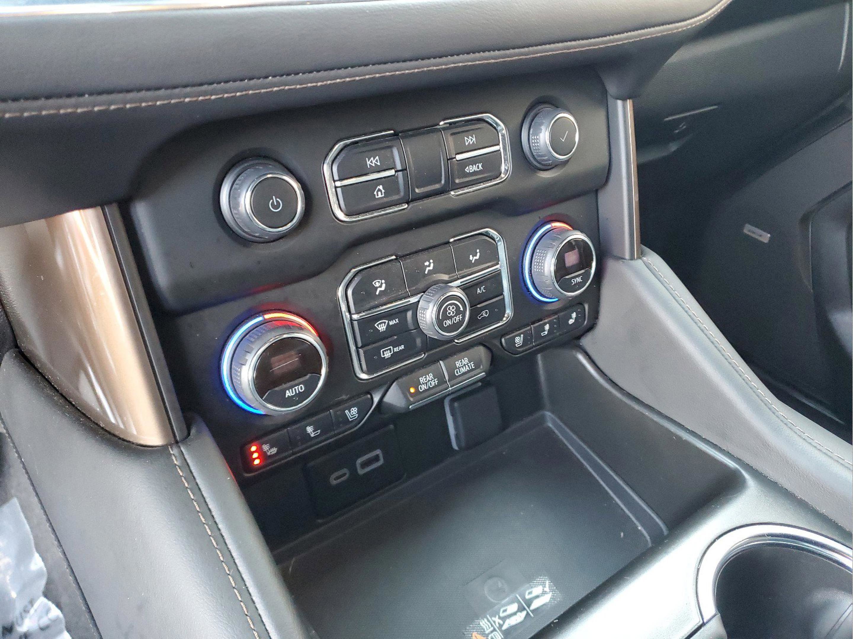 Used 2024 Chevrolet Tahoe High Country image 22