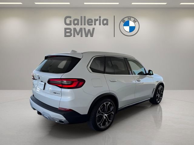 Certified 2023 BMW X5 xDrive40i w/ Premium Package AWD/4WD image 8