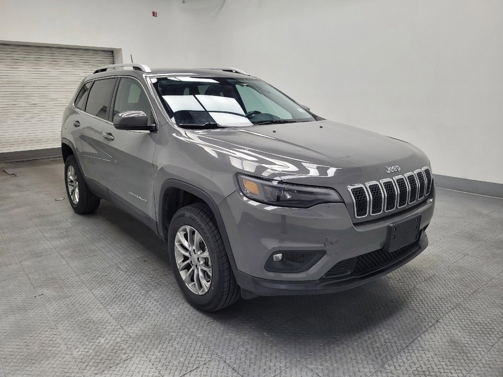 Used 2020 Jeep Cherokee Latitude Plus w/ Cold Weather Group image 11