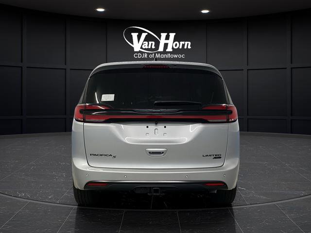 New 2026 Chrysler Pacifica Limited w/ S Appearance Package image 14