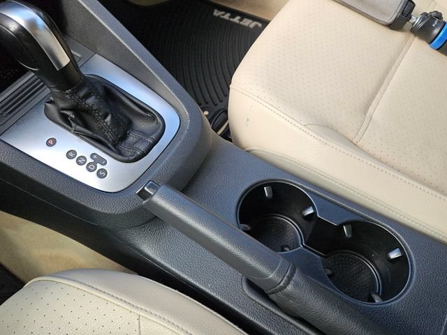 Used 2014 Volkswagen Jetta SE FWD image 20