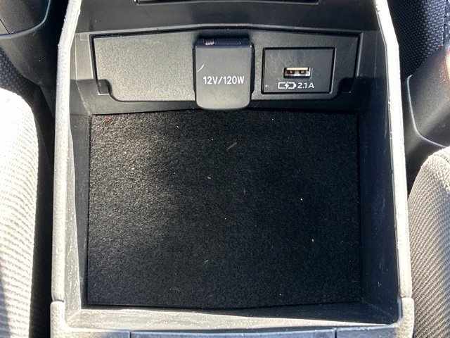 Used 2021 Toyota Corolla SE w/ Carpet Mat Package (TMS) FWD image 44