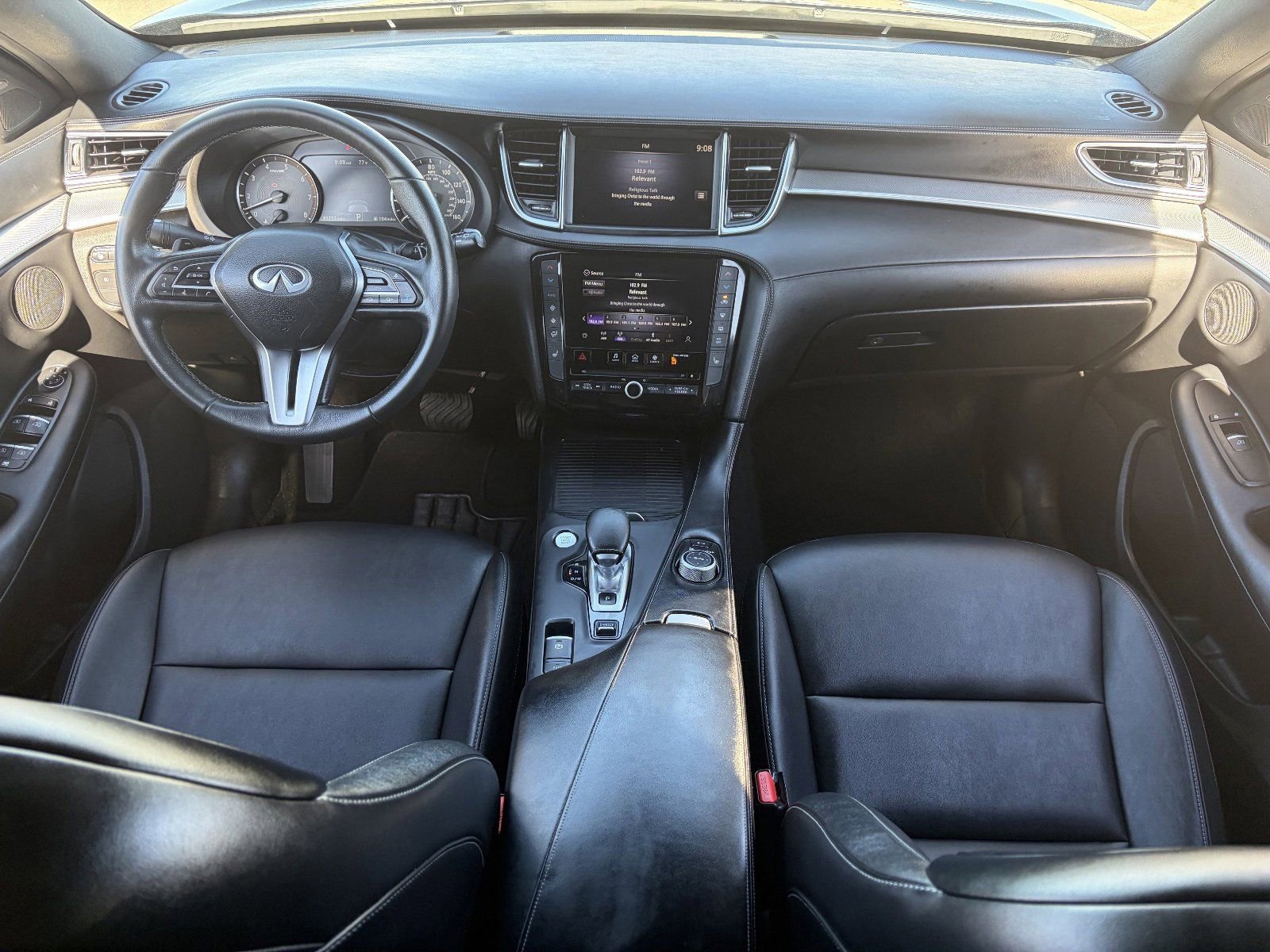 Used 2021 INFINITI QX50 Luxe w/ Appearance Package image 17