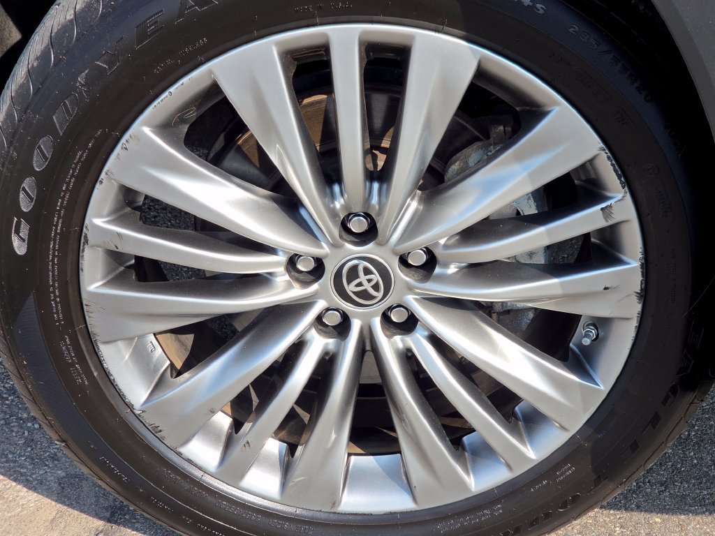 Used 2022 Toyota Highlander Platinum AWD/4WD image 21