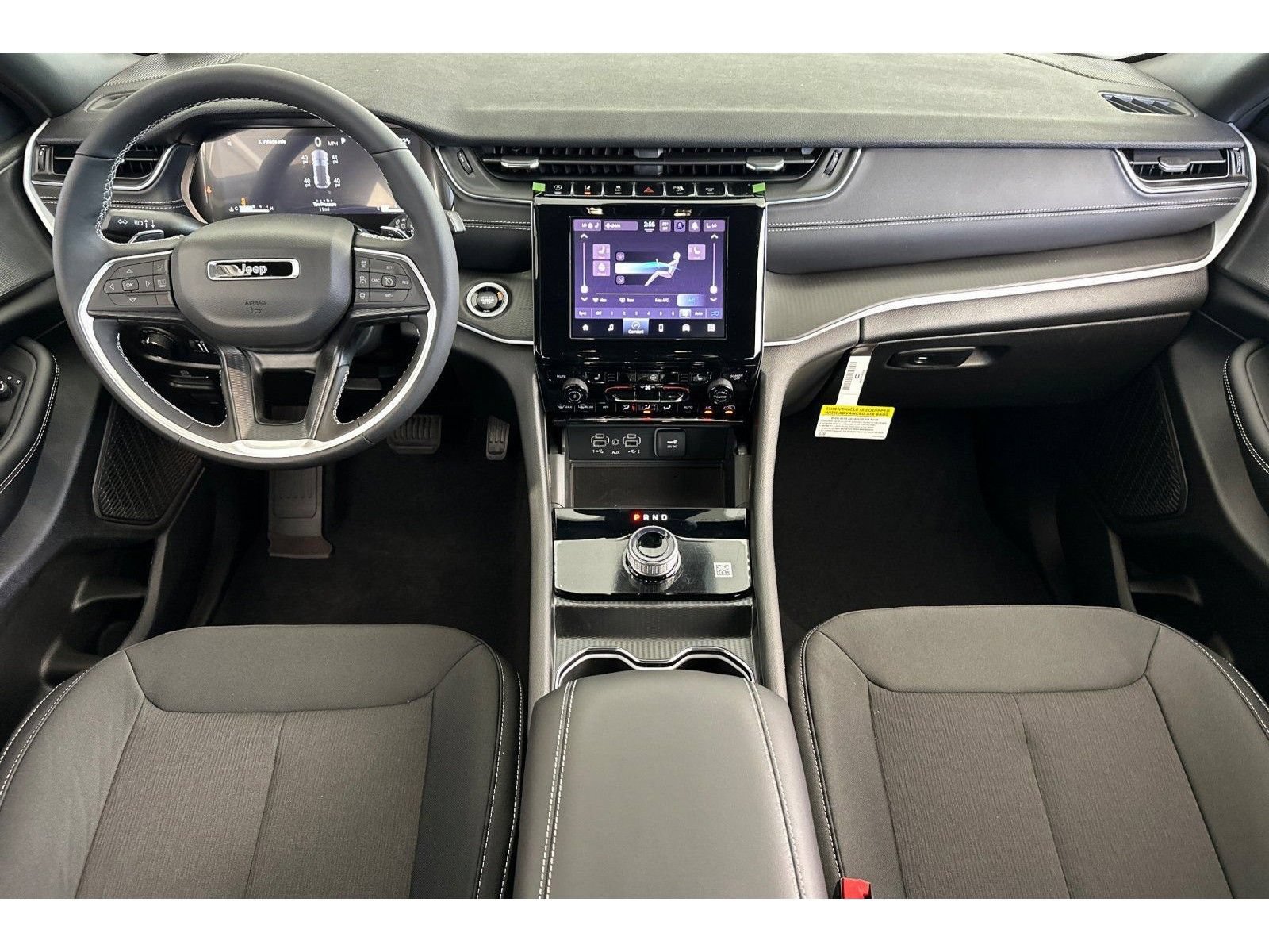 New 2025 Jeep Grand Cherokee Laredo w/ Luxury Tech Group I RWD image 14