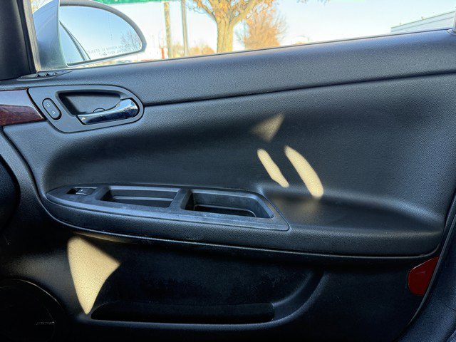 Used 2011 Chevrolet Impala LT w/ Luxury Edition Package image 36