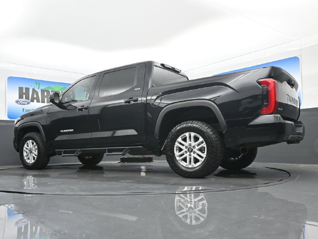 Used 2025 Toyota Tundra SR5 AWD/4WD image 18