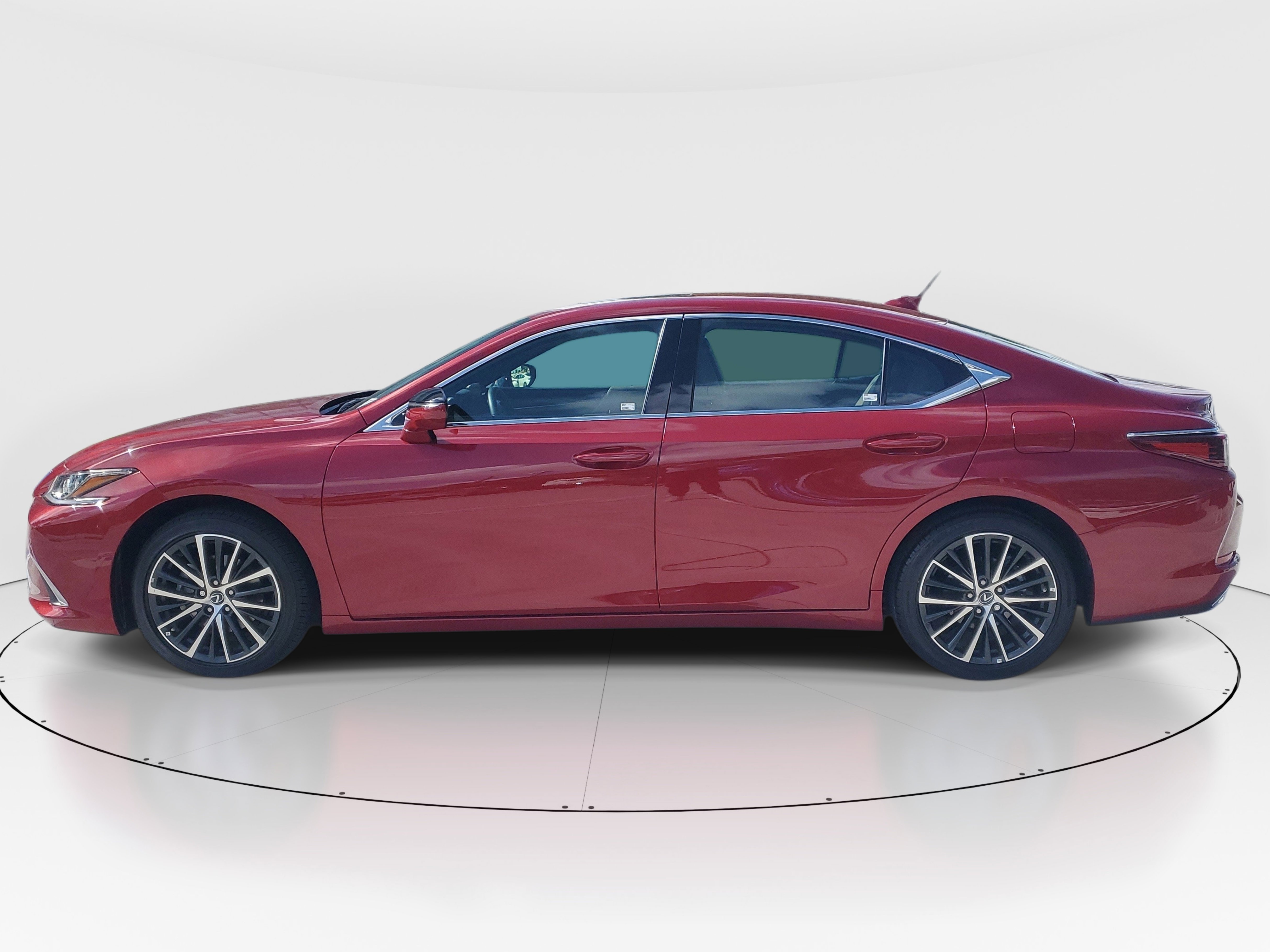 Used 2025 Lexus ES 350 w/ Premium Package image 8