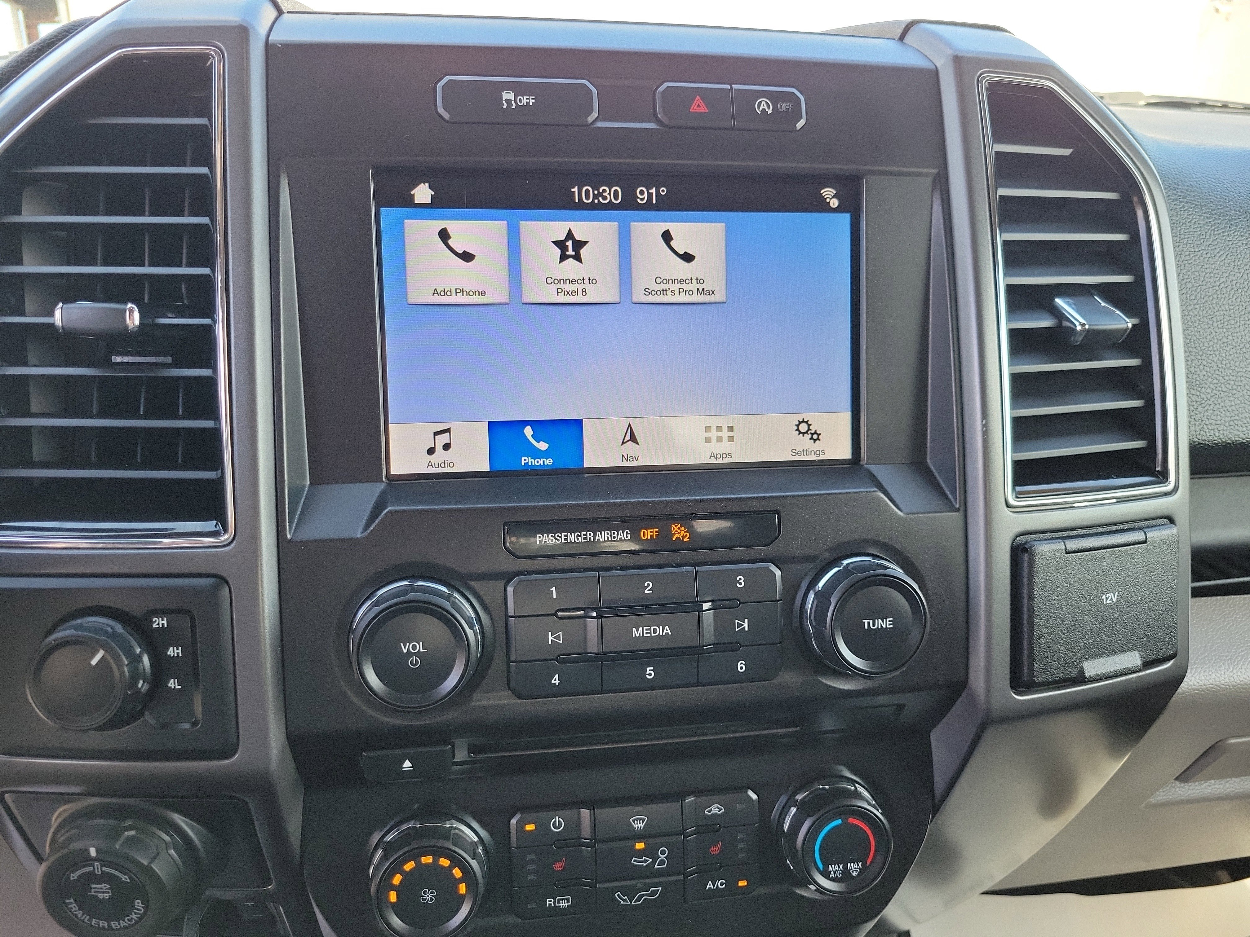 Used 2018 Ford F150 XLT w/ Equipment Group 302A Luxury AWD/4WD image 20