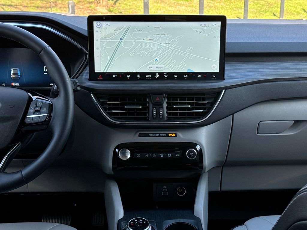 Used 2025 Ford Escape Platinum w/ Premium Technology Package image 17