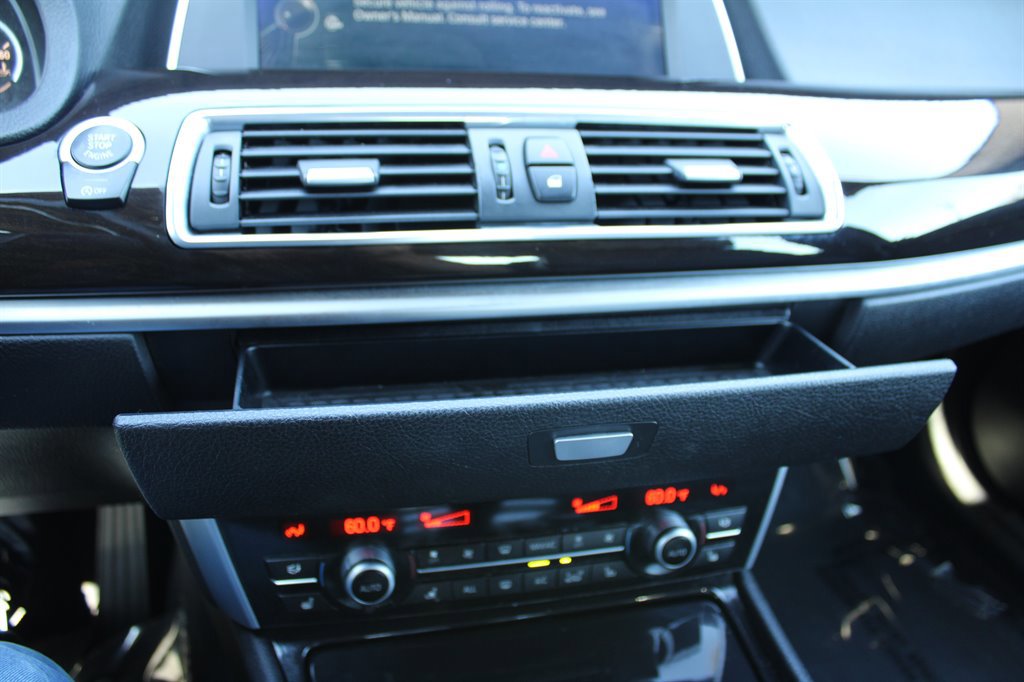 Used 2013 BMW 535i Gran Turismo xDrive AWD/4WD image 29