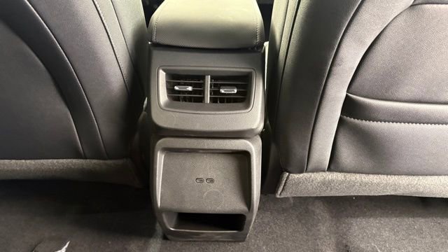 New 2026 Chevrolet Equinox EV LT FWD image 29