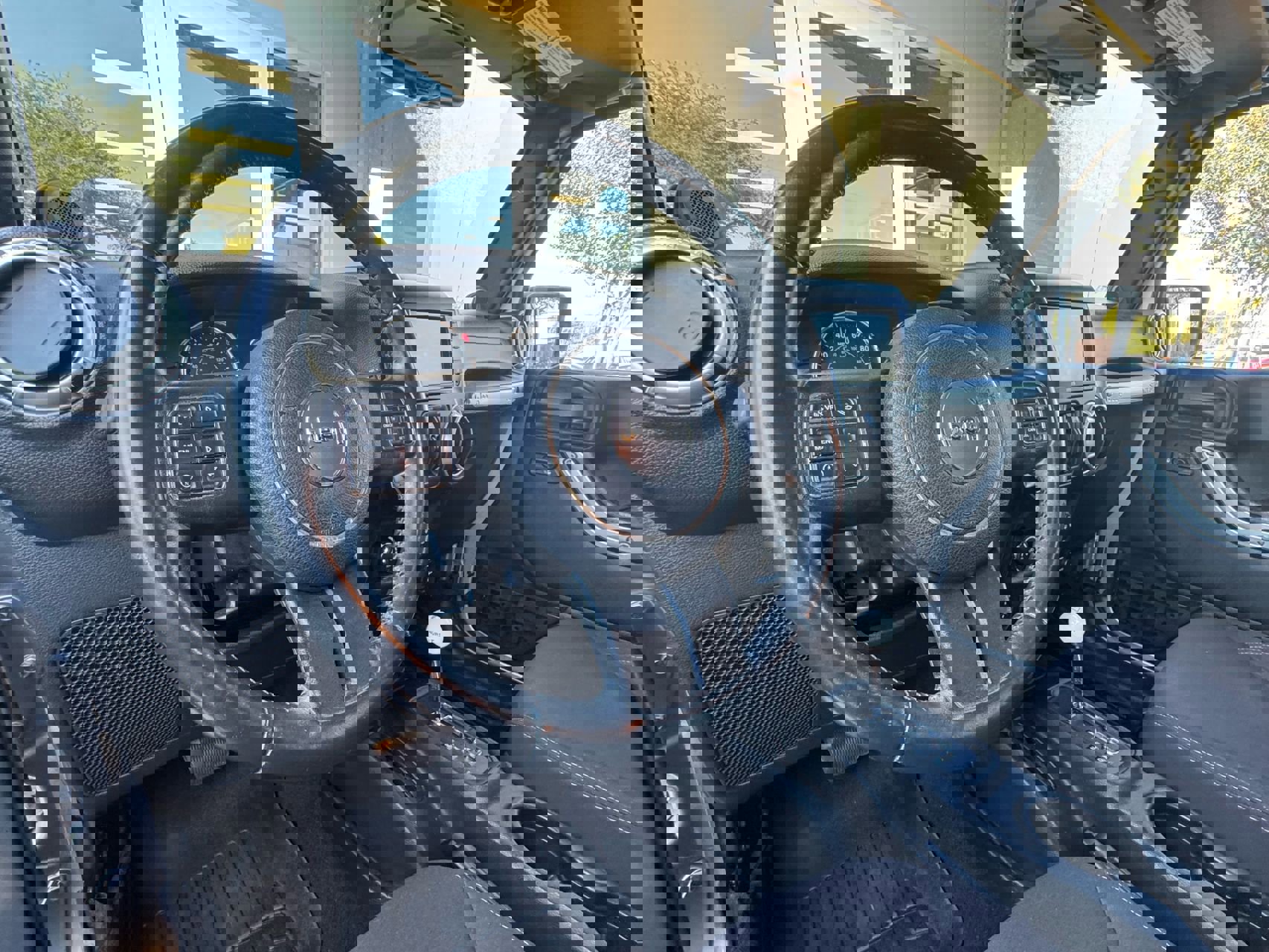 Used 2013 Jeep Wrangler Unlimited Sahara w/ Connectivity Group image 19