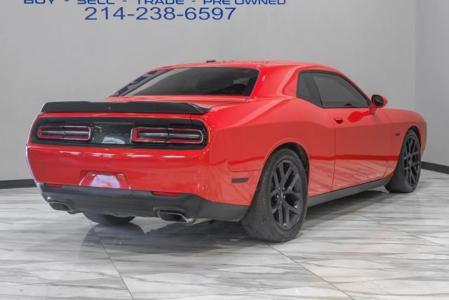 Used 2023 Dodge Challenger R/T w/ Blacktop Package RWD image 11