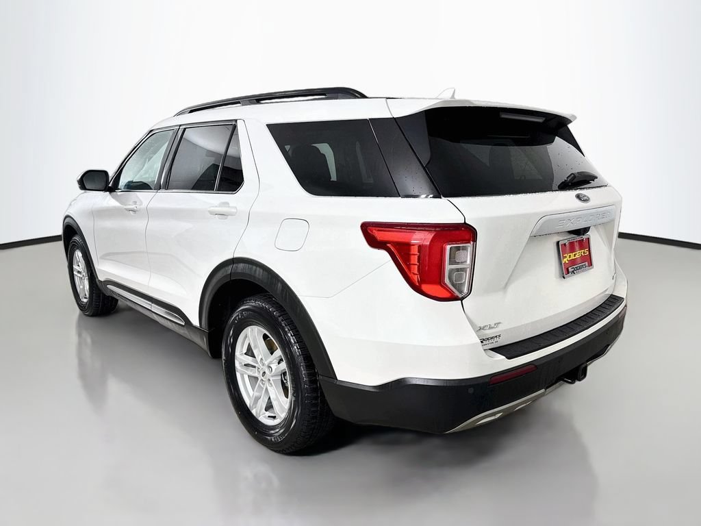 Used 2021 Ford Explorer XLT w/ Equipment Group 202A AWD/4WD image 6