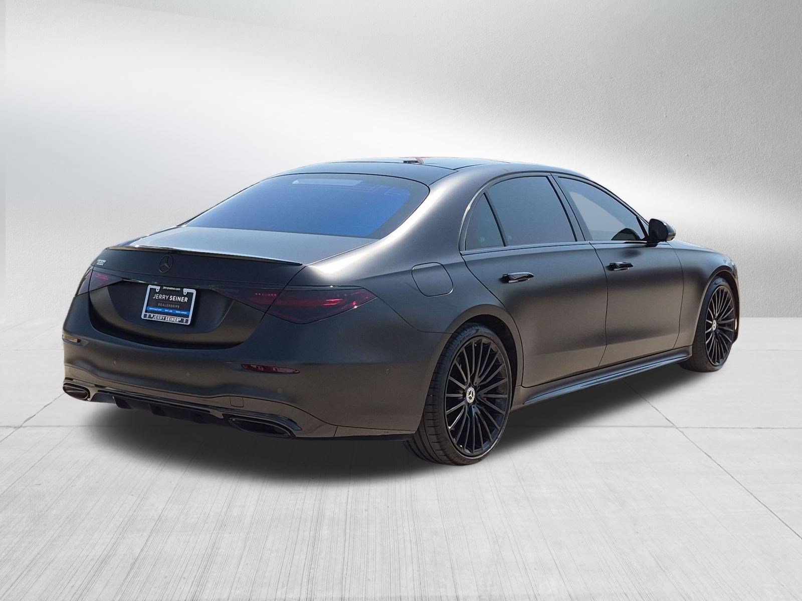 Used 2022 Mercedes-Benz S 580 4MATIC Sedan image 5