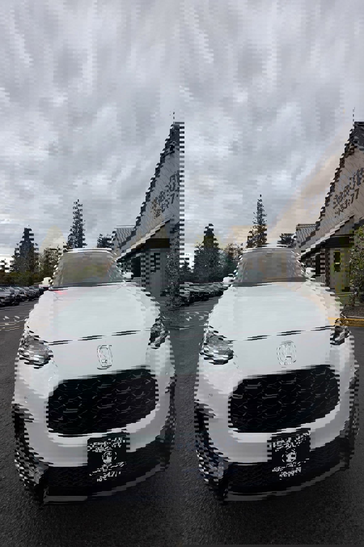 Used 2024 Honda HR-V EX-L image 6