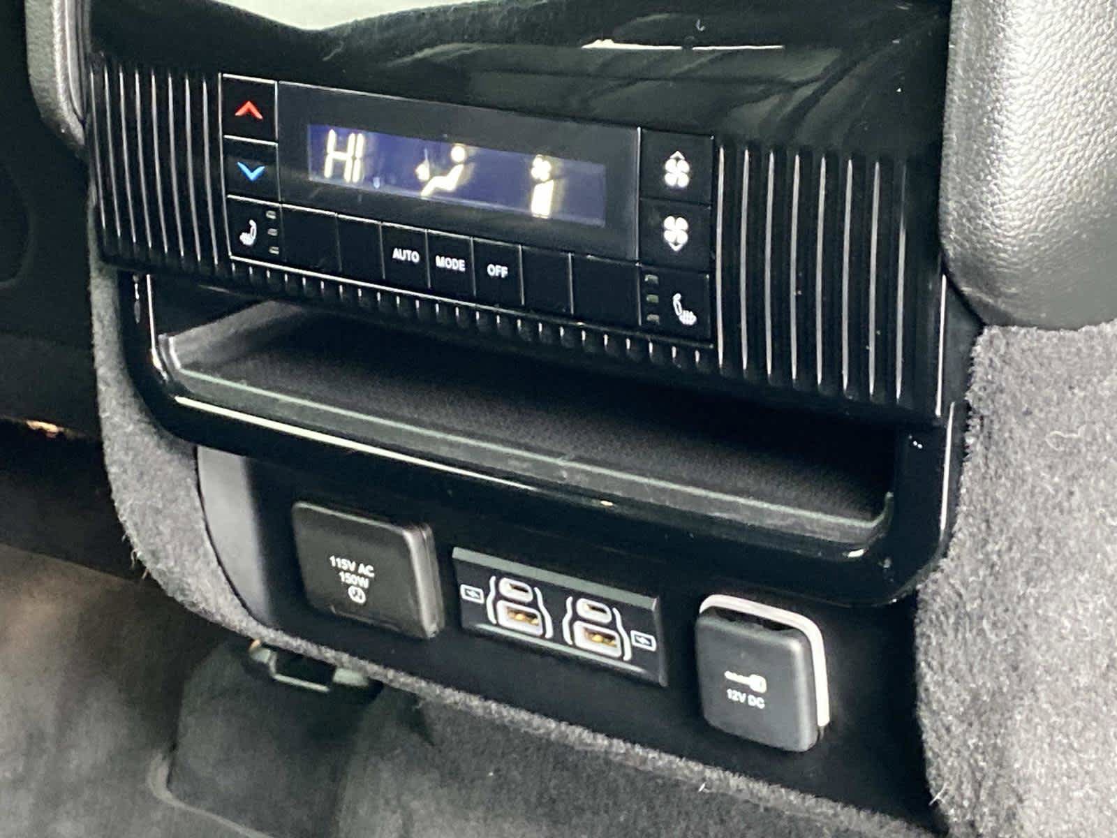 Certified 2022 Jeep Wagoneer Series I w/ Convenience Group I image 27