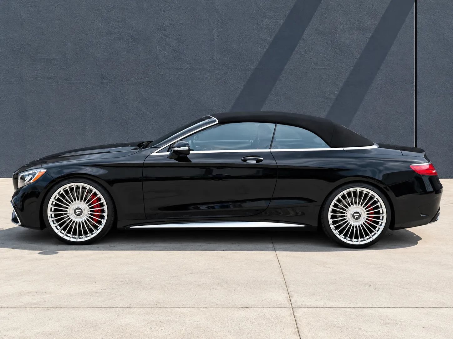 Used 2017 Mercedes-Benz S 63 AMG 4MATIC Cabriolet image 6