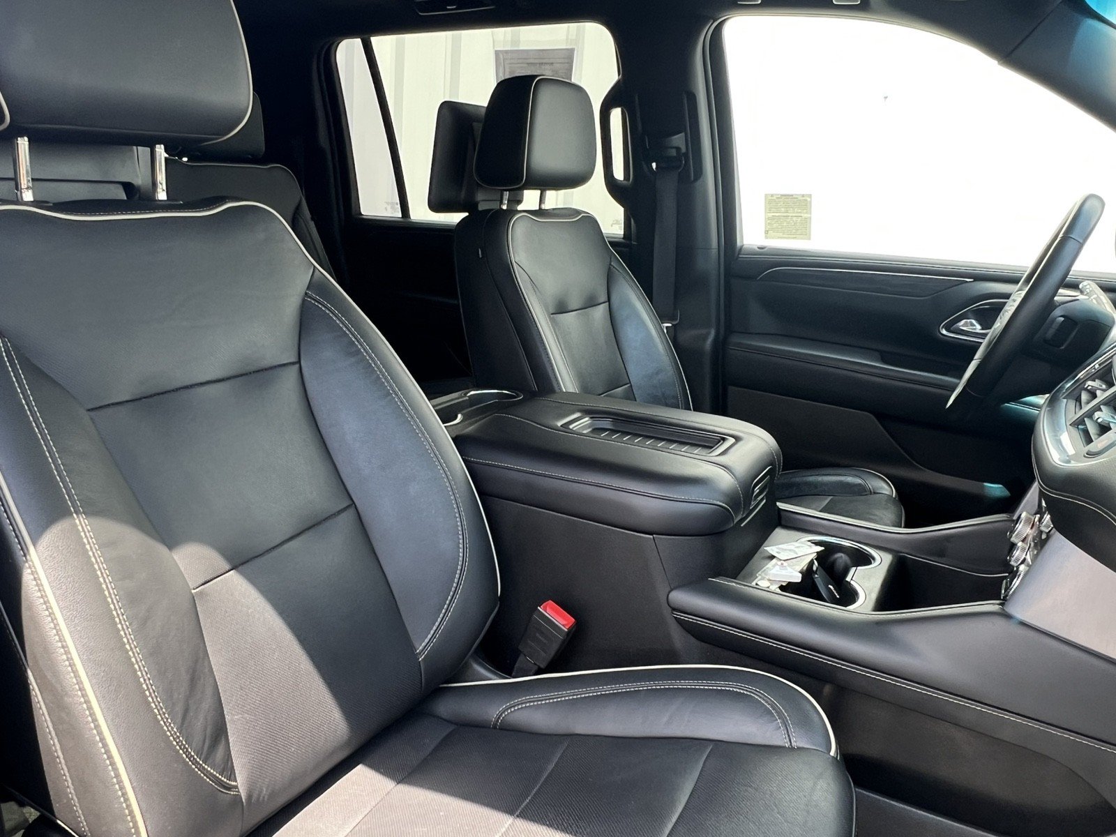 Used 2021 GMC Yukon XL SLT w/ SLT Premium Package AWD/4WD image 22