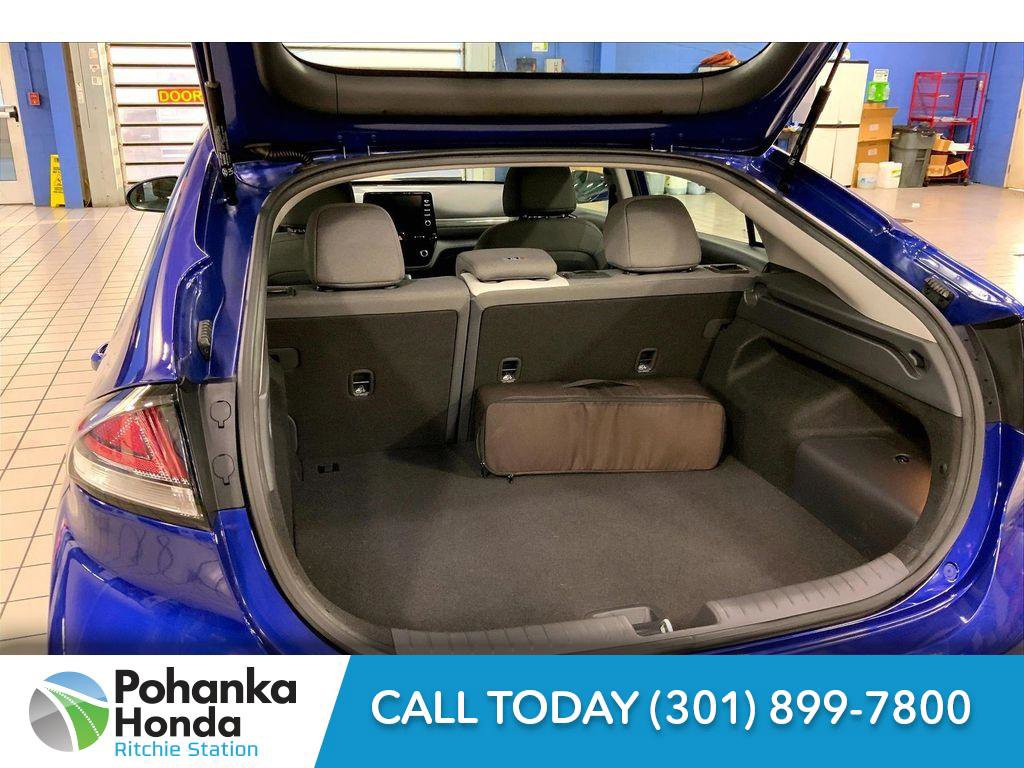 Used 2022 Hyundai Ioniq SE image 27