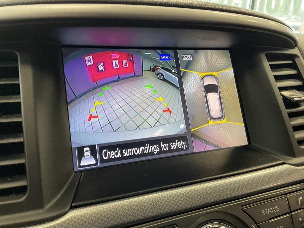 Used 2019 Nissan Pathfinder SL image 17