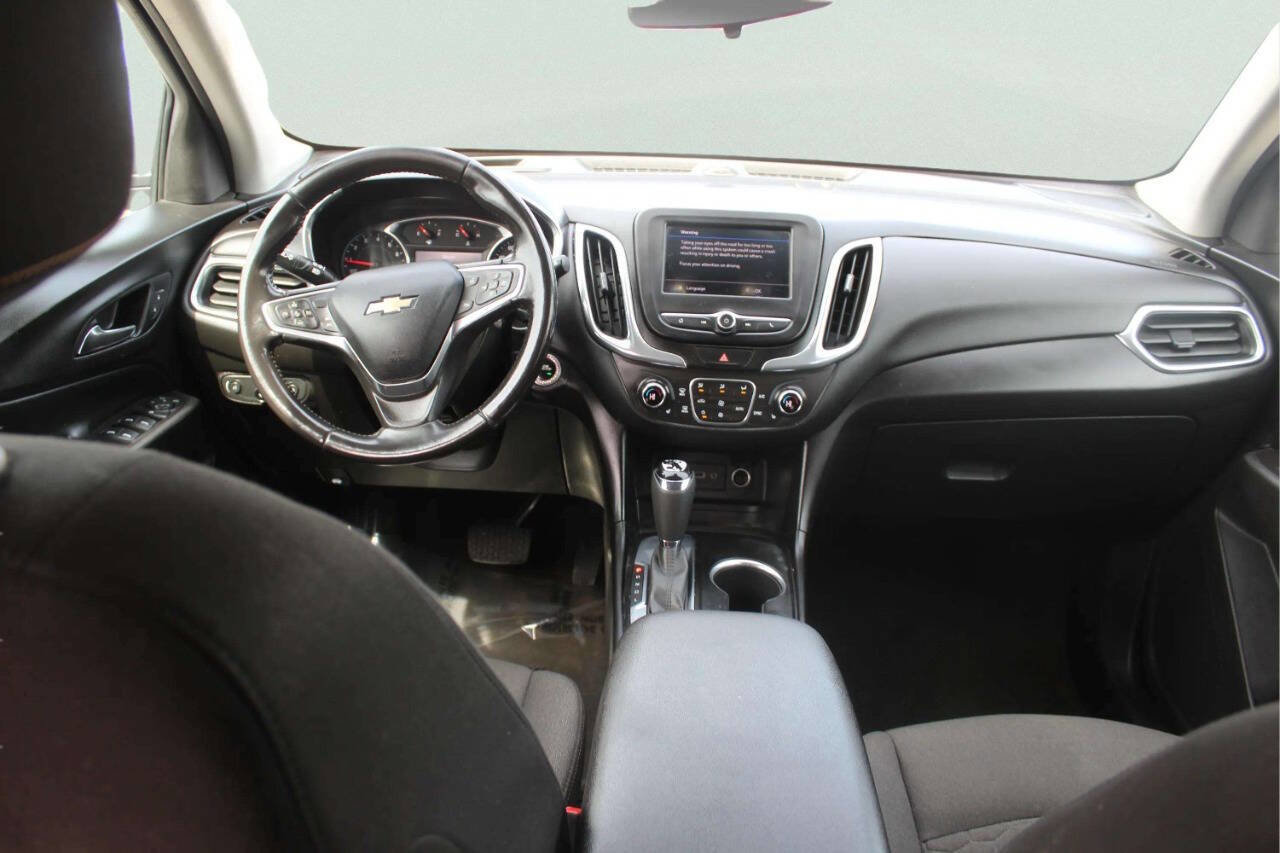 Used 2020 Chevrolet Equinox LT w/ Driver Convenience Package image 7