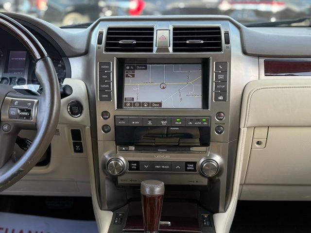 Used 2019 Lexus GX 460 Premium w/ Premium Package image 29