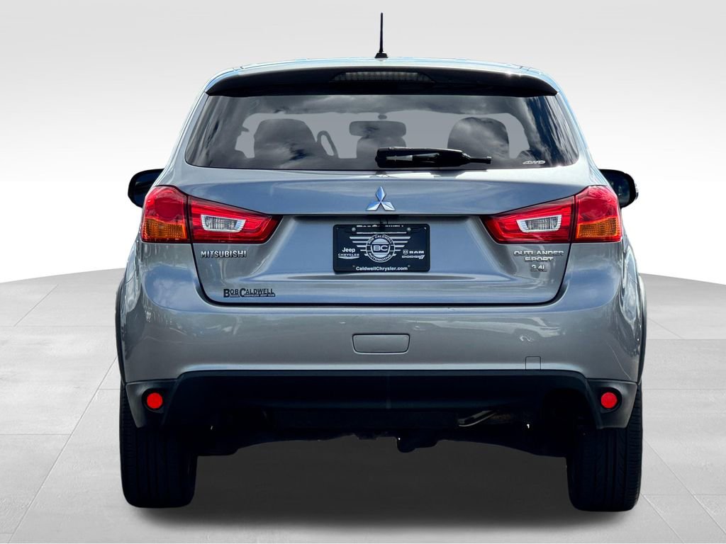 Used 2016 Mitsubishi Outlander Sport ES AWD/4WD image 6