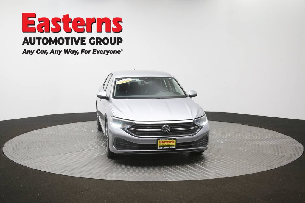 Used 2024 Volkswagen Jetta SE FWD image 50