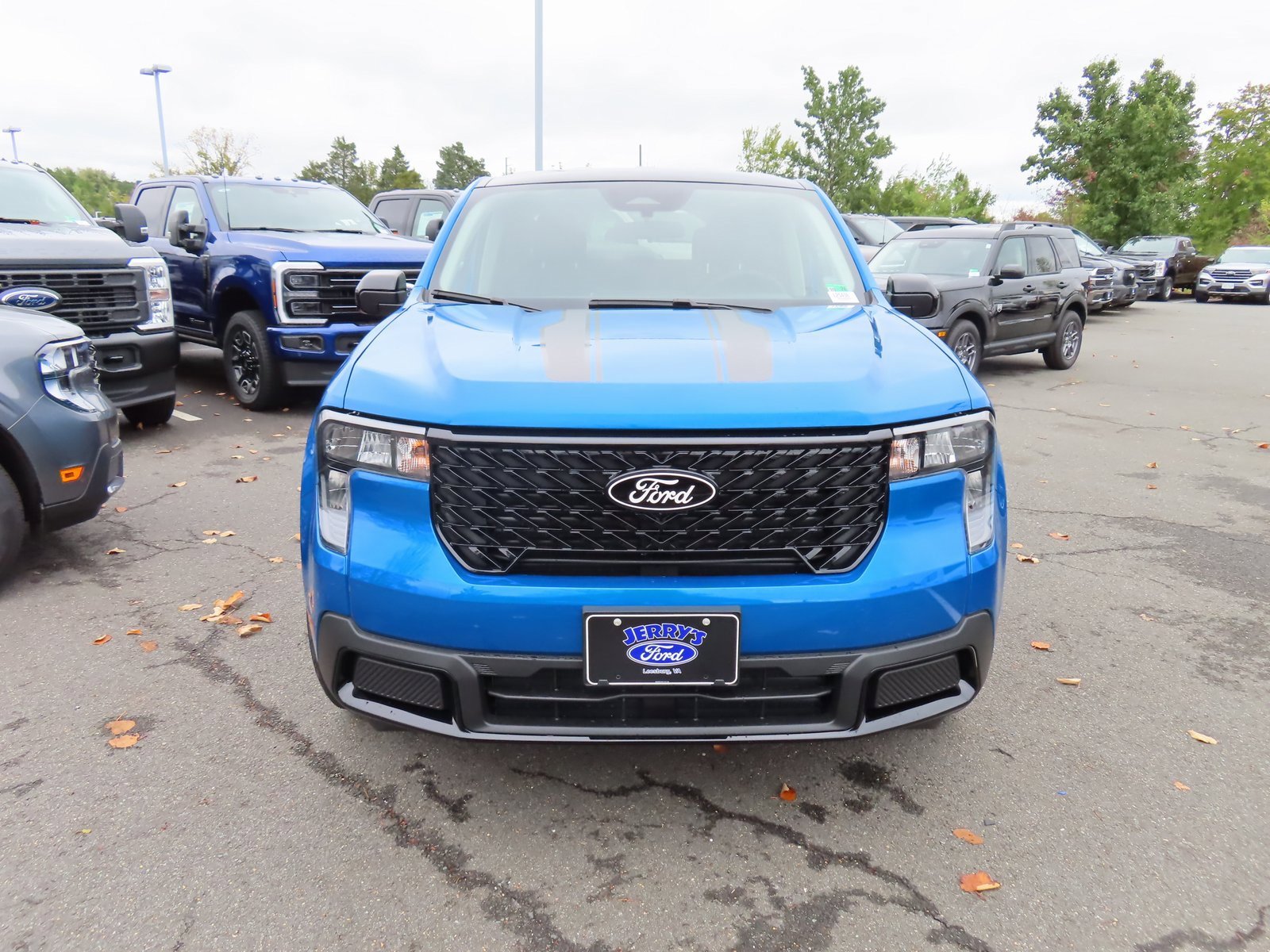 New 2025 Ford Maverick XLT w/ XLT Luxury Package image 2