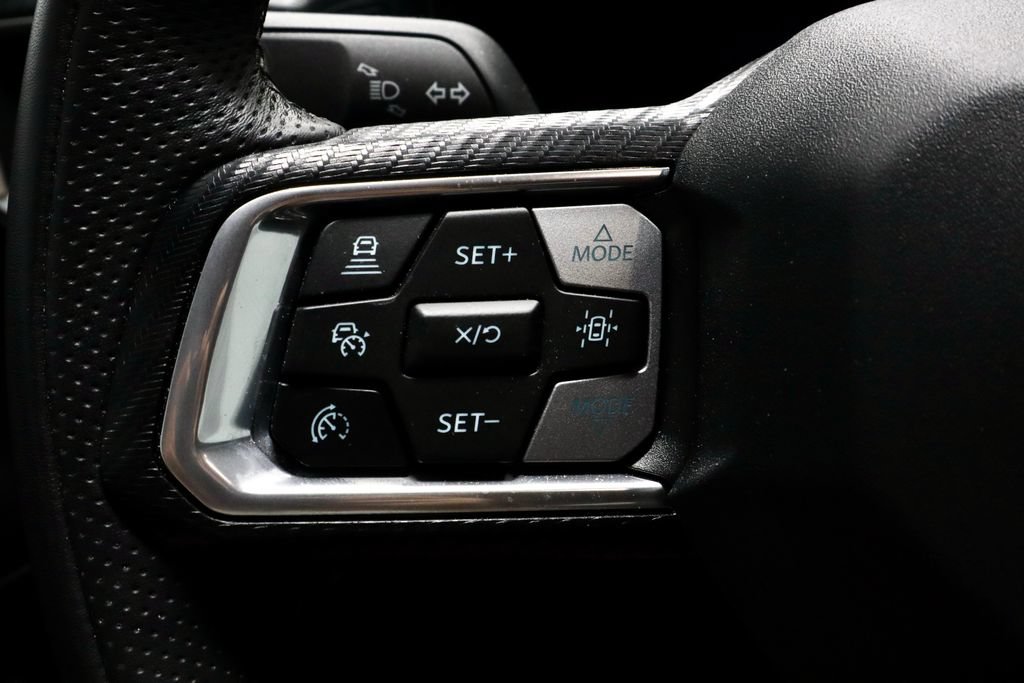 Used 2025 Ford Mustang Premium RWD image 26