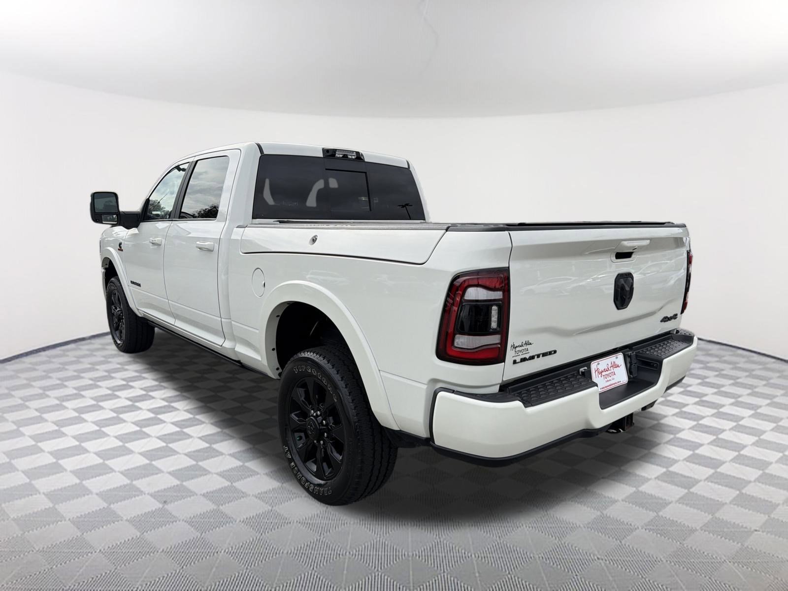 Used 2023 RAM 2500 Limited image 14