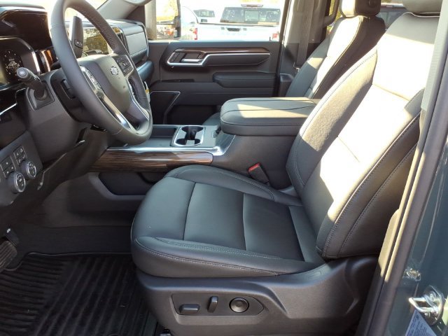New 2026 Chevrolet Silverado 2500 LT w/ Trail Boss Package AWD/4WD image 6