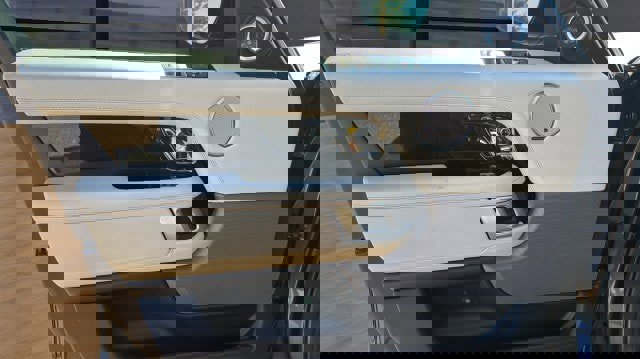 Used 2021 Land Rover Range Rover P525 Westminster Edition LWB image 21