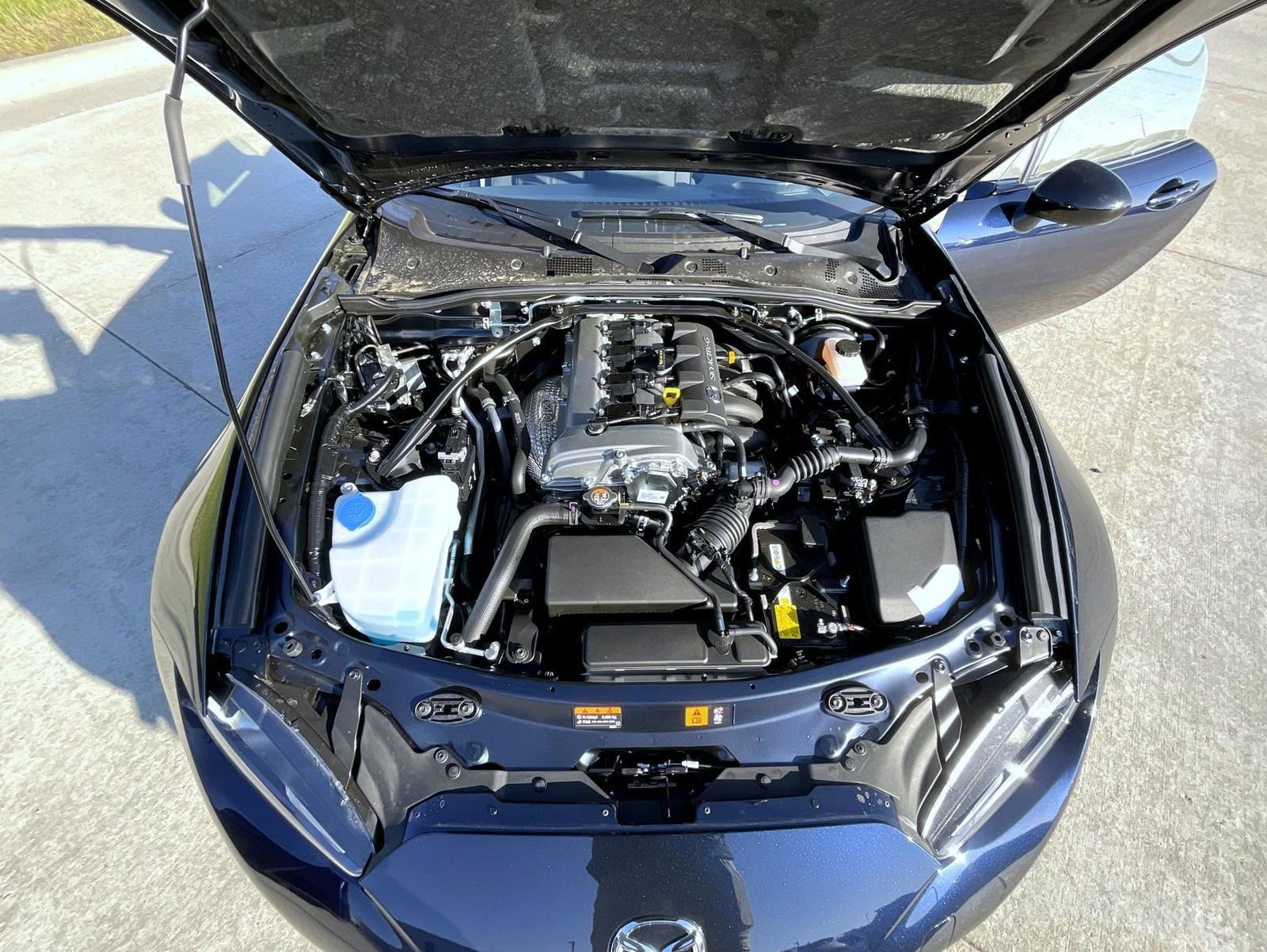 New 2026 MAZDA MX-5 Miata Club w/ Weather Package RWD image 19