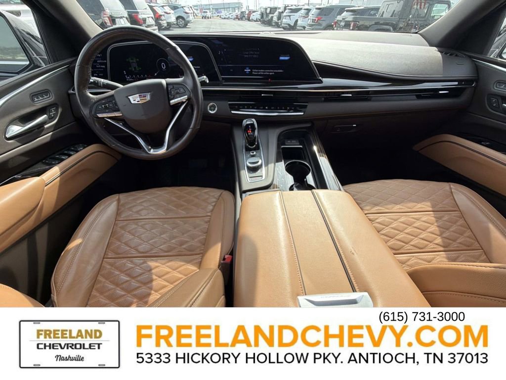 Used 2023 Cadillac Escalade Premium Luxury image 21