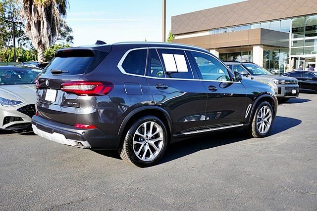 Used 2023 BMW X5 xDrive40i image 8