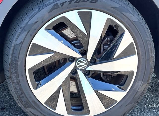 Used 2021 Volkswagen ID.4 Pro S w/ Gradient Package AWD/4WD image 9